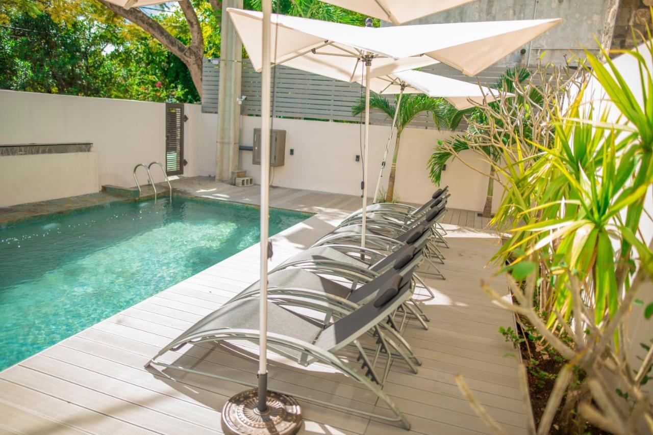 Beachcove Apartment 2 Pereybere Beach エクステリア 写真
