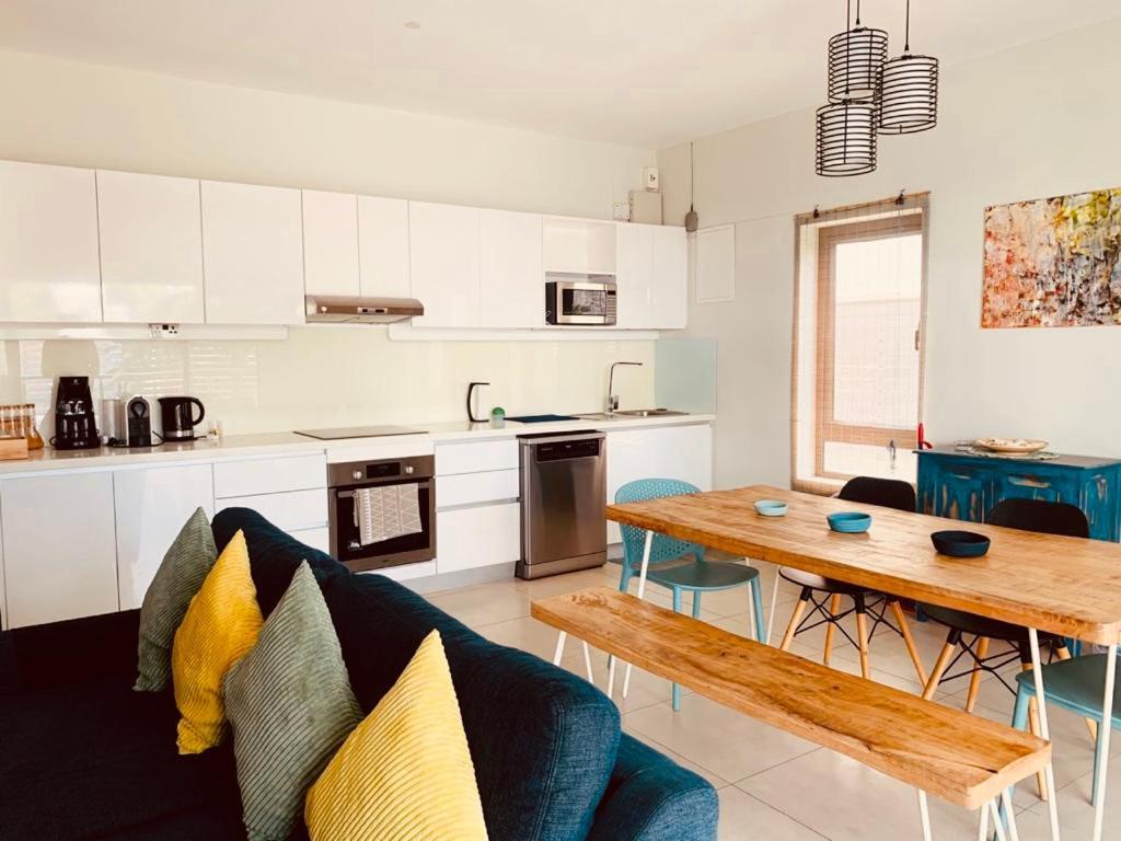 Beachcove Apartment 2 Pereybere Beach エクステリア 写真