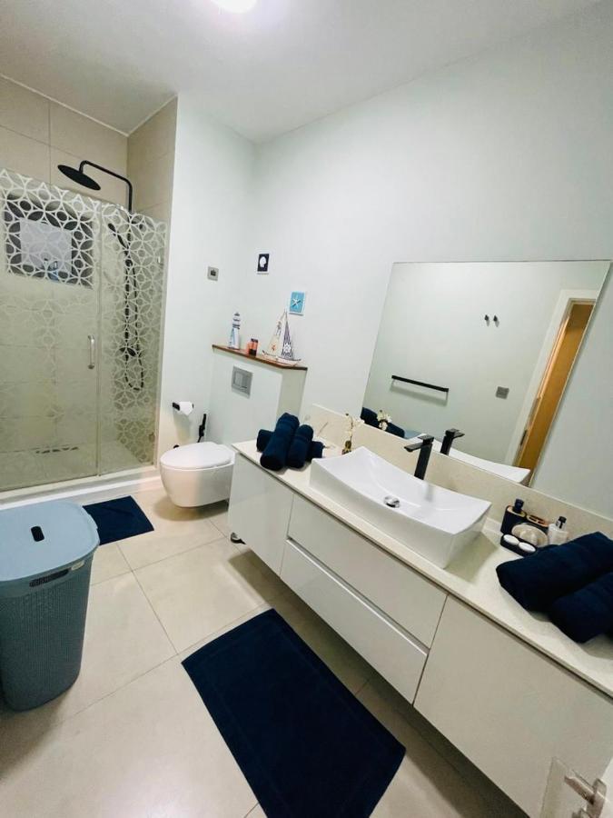Beachcove Apartment 2 Pereybere Beach エクステリア 写真