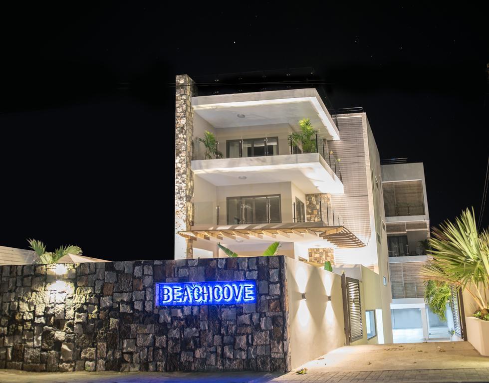 Beachcove Apartment 2 Pereybere Beach エクステリア 写真